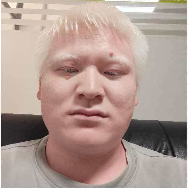 30岁岁安徽单身帅哥 - 伊犁哈萨克吉缘网