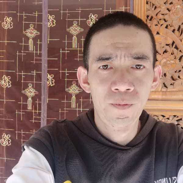 37岁岁云南单身帅哥 - 伊犁哈萨克吉缘网