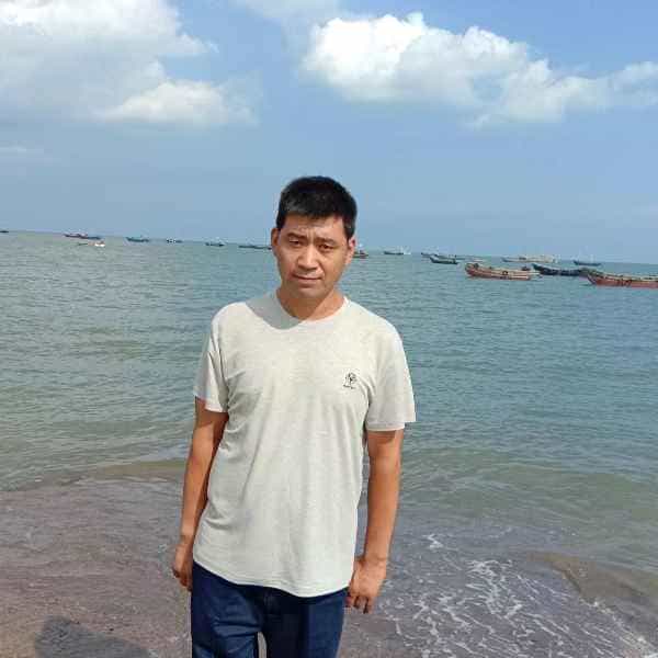 44岁岁辽宁单身帅哥 - 伊犁哈萨克吉缘网