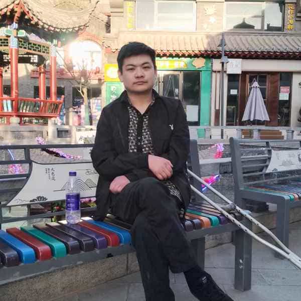 35岁岁甘肃单身帅哥 - 伊犁哈萨克吉缘网