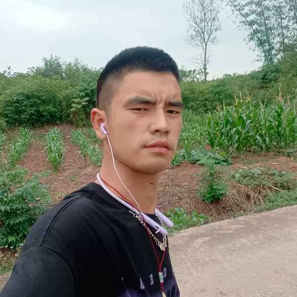 35岁岁四川单身帅哥 - 伊犁哈萨克吉缘网