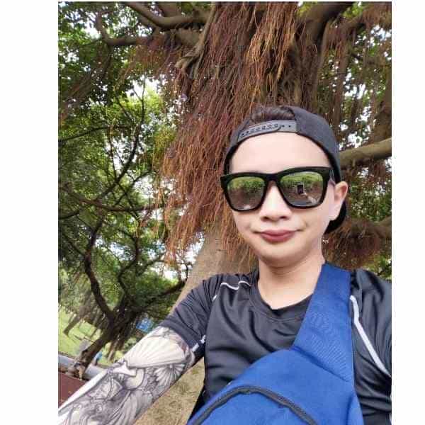 37岁岁湖北单身帅哥 - 伊犁哈萨克吉缘网