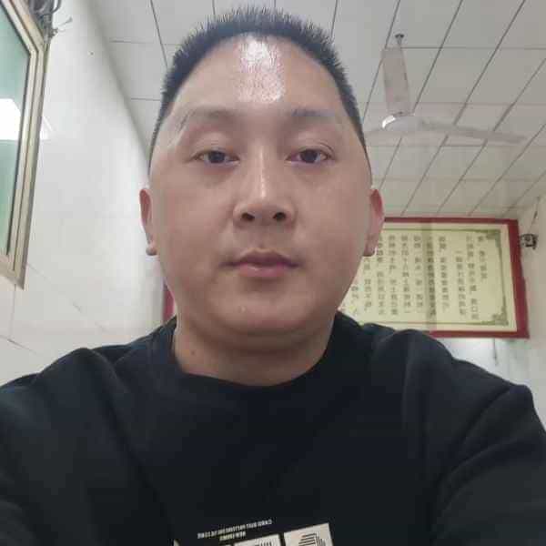 37岁岁陕西单身帅哥 - 伊犁哈萨克吉缘网