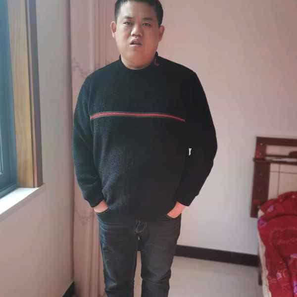 33岁岁重庆单身帅哥 - 伊犁哈萨克吉缘网