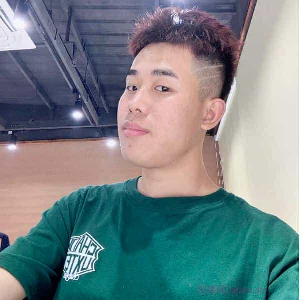 29岁岁四川单身帅哥 - 伊犁哈萨克吉缘网